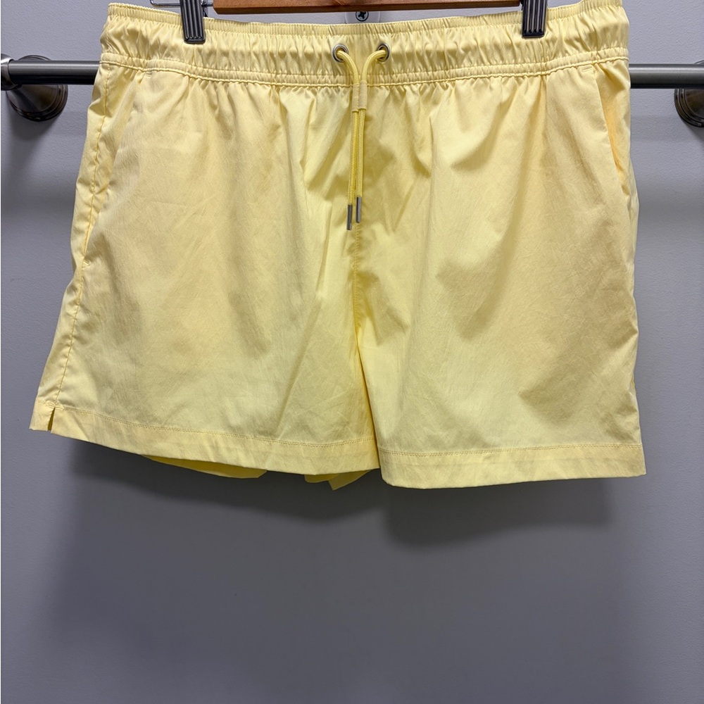Athleta Yellow Women's Athletic Shorts